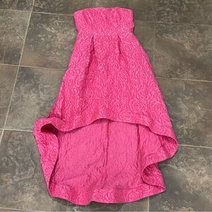 Monique Lhuillier Give Me A Smooch Strapless Dress